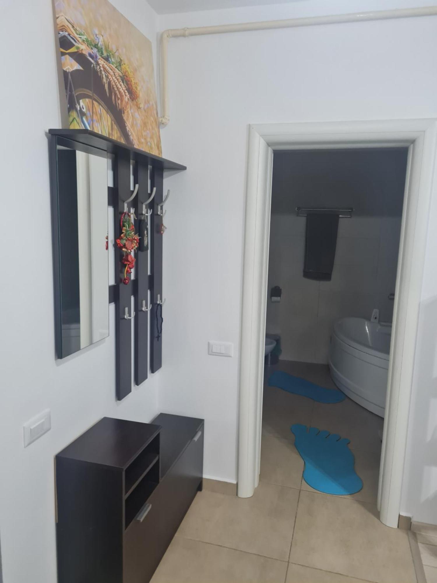 Roşu Luxury 1 Bedroom Apartment מראה חיצוני תמונה